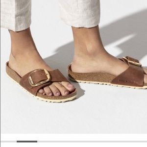 Birkenstock Madrid big buckle Sandal cognac